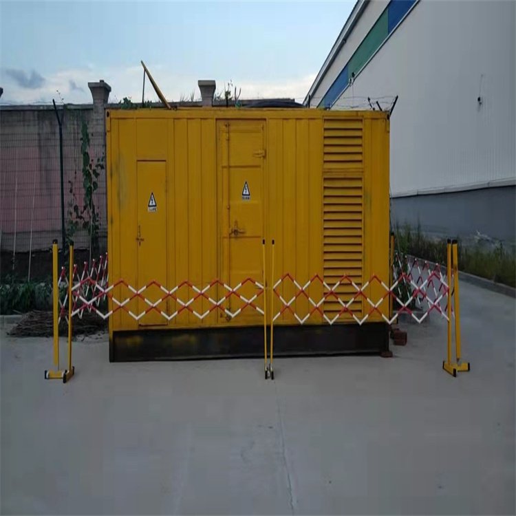 清镇发电机组油箱盖上留出小气孔有什么用？